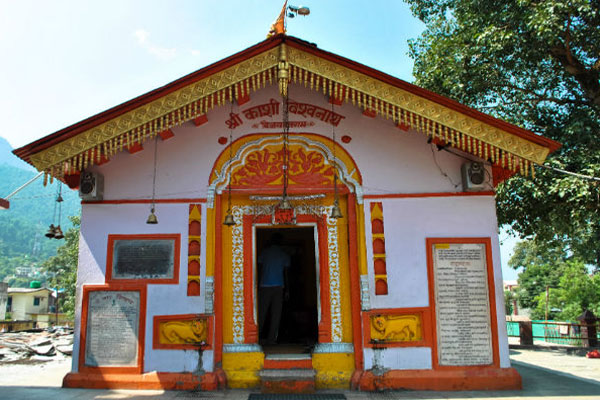 Kashi Vishwanath temple Uttarkashi