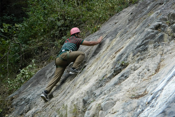 Rock Climbing in Rishikesh