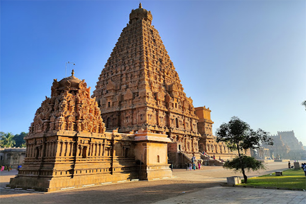 brihadeeswarar temple