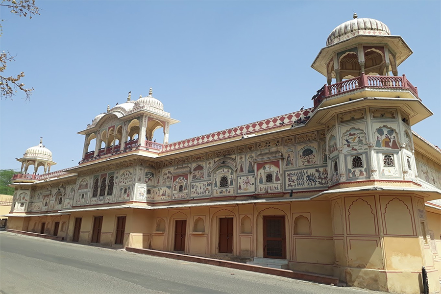 Sisodia Rani Palace