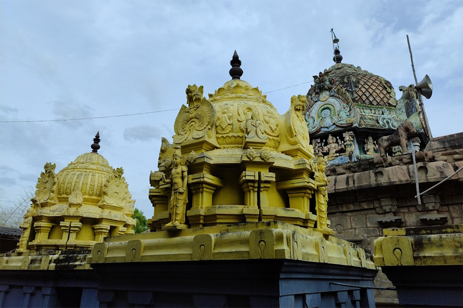 Suriyanar Koil Temple