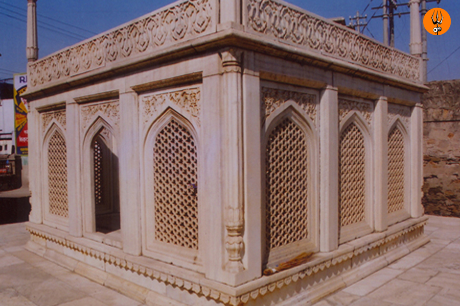 Abdulla Khan’s Tomb