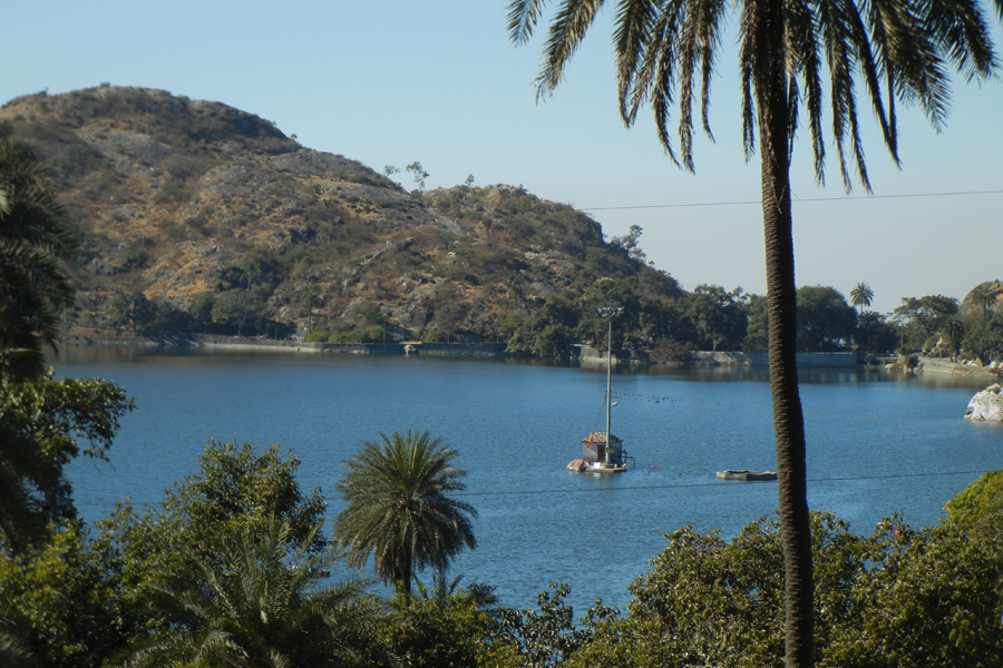 Nakki Lake